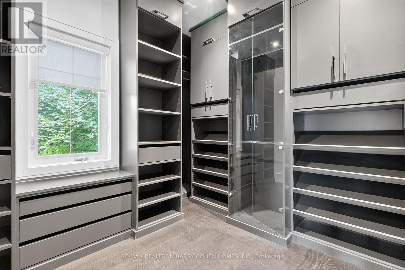 29 Junewood Crescent, Toronto, Ontario  M2L 2C3 - Photo 32 - C12487888