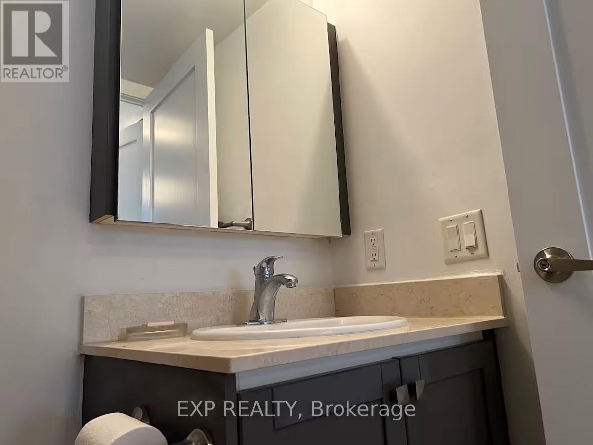 814 - 20 Blue Jays Way, Toronto, Ontario  M5V 3W6 - Photo 16 - C12487908