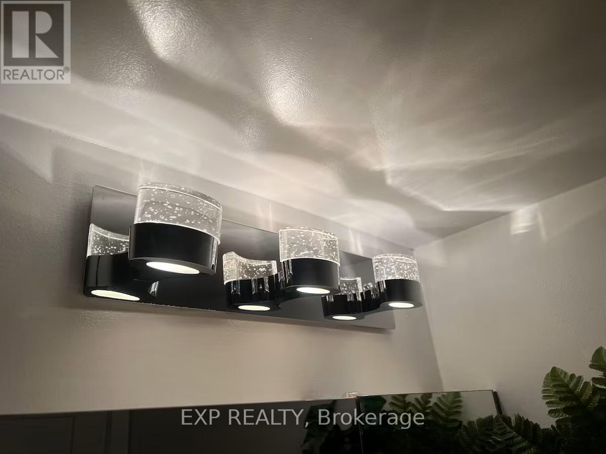 814 - 20 Blue Jays Way, Toronto, Ontario  M5V 3W6 - Photo 19 - C12487908