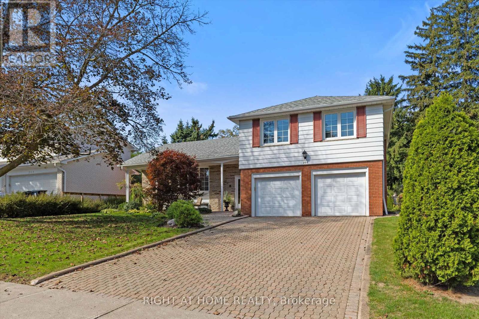 266 Newton Drive, Toronto, Ontario  M2M 2P6 - Photo 2 - C12488042