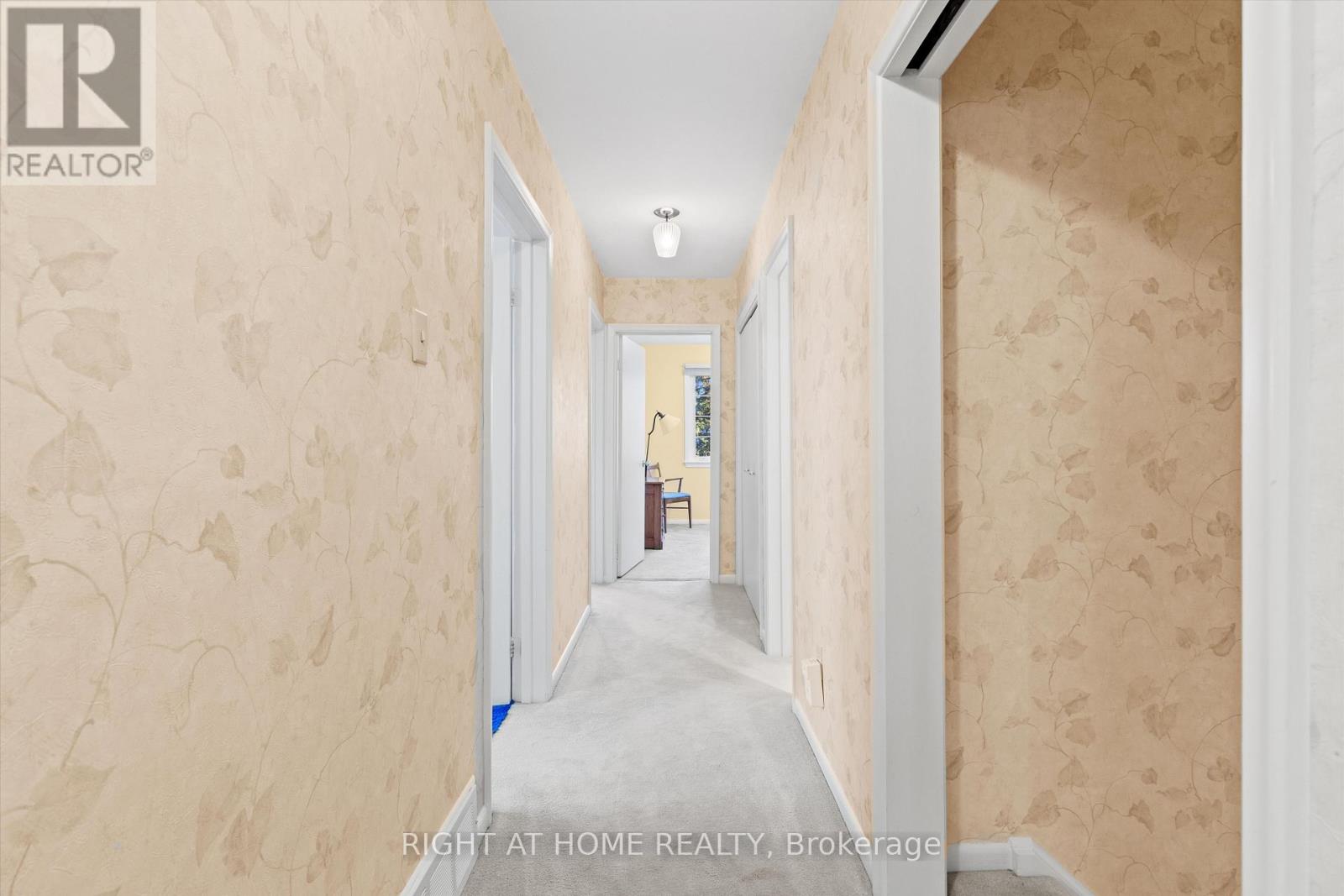 266 Newton Drive, Toronto, Ontario  M2M 2P6 - Photo 23 - C12488042