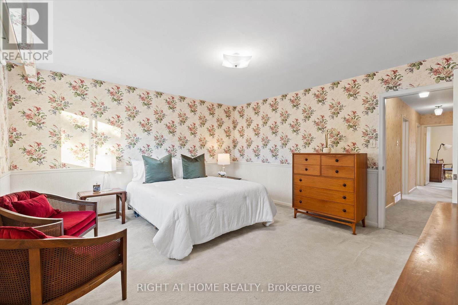 266 Newton Drive, Toronto, Ontario  M2M 2P6 - Photo 25 - C12488042