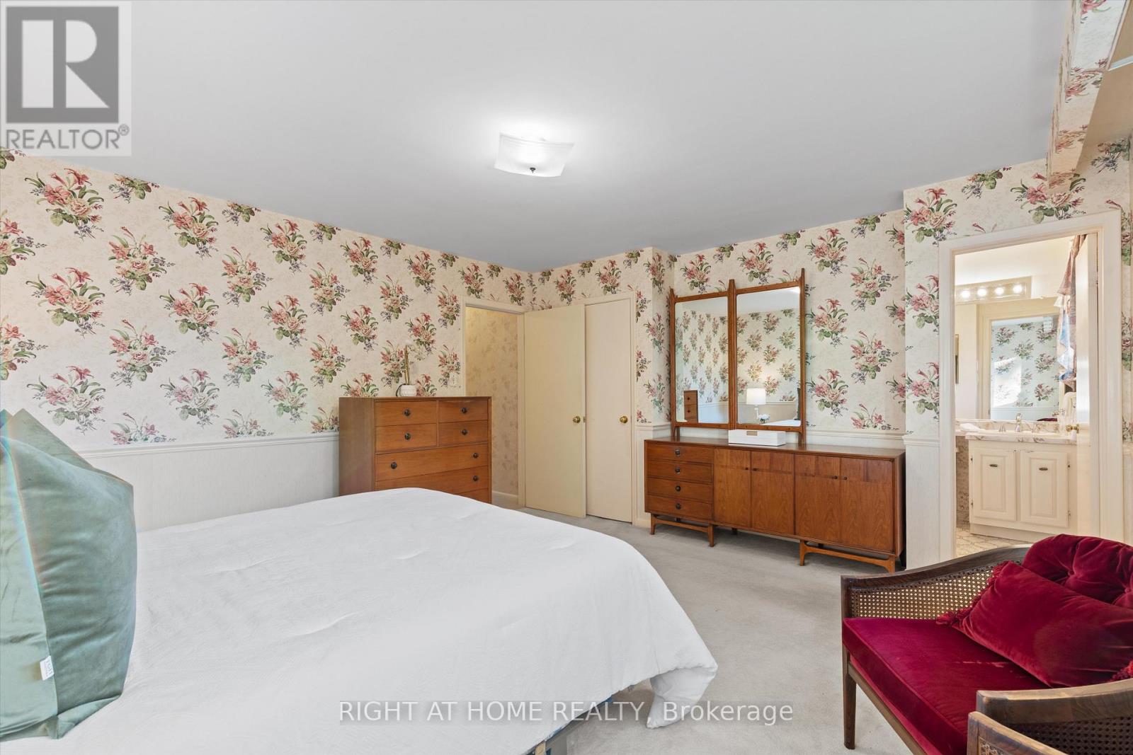 266 Newton Drive, Toronto, Ontario  M2M 2P6 - Photo 26 - C12488042