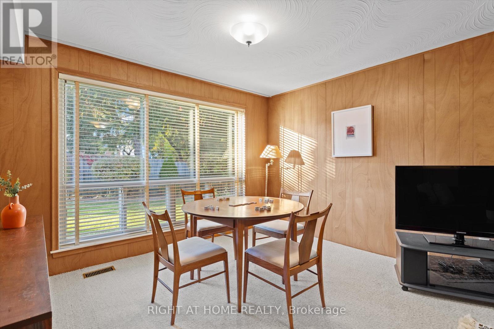 266 Newton Drive, Toronto, Ontario  M2M 2P6 - Photo 38 - C12488042