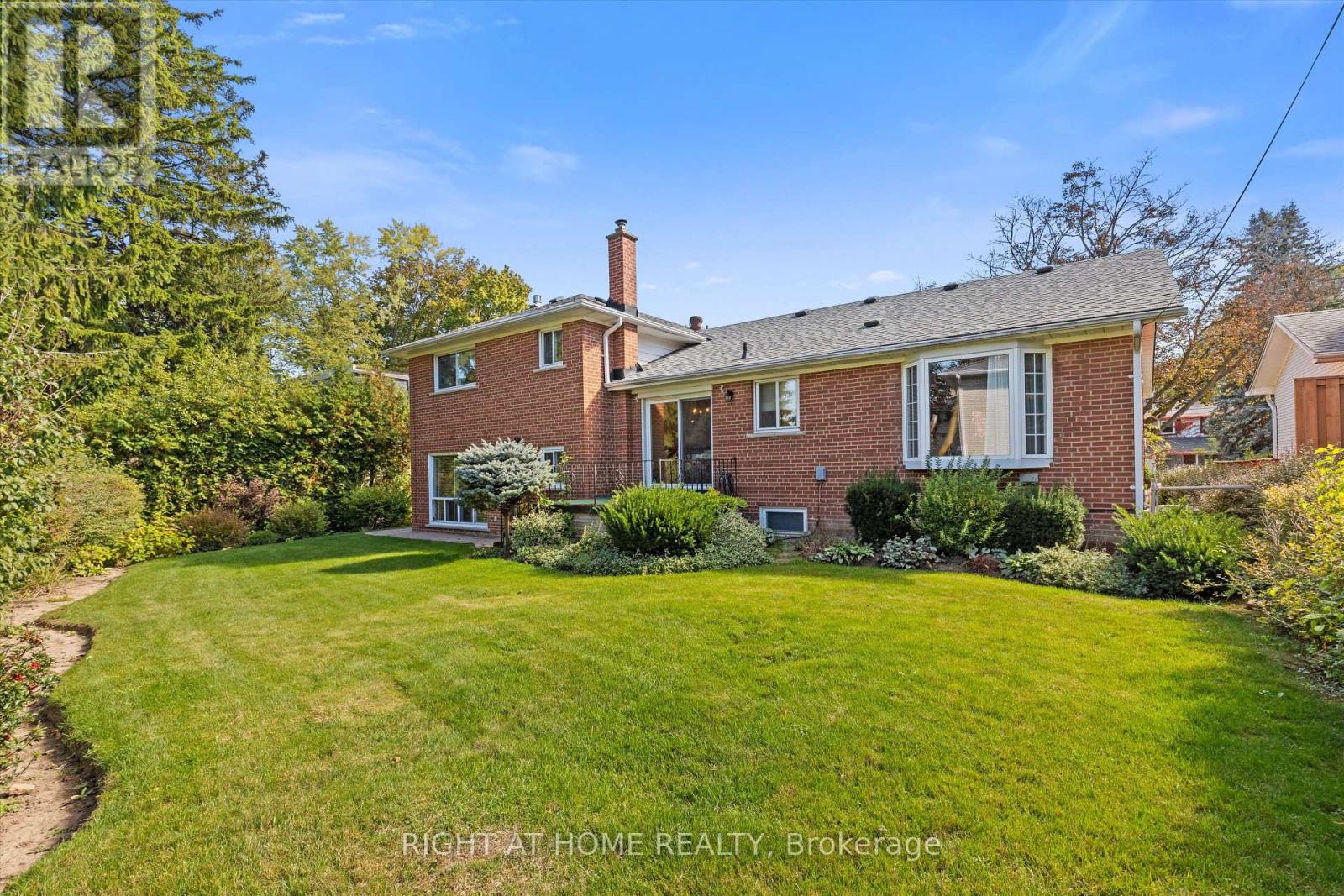 266 Newton Drive, Toronto, Ontario  M2M 2P6 - Photo 41 - C12488042