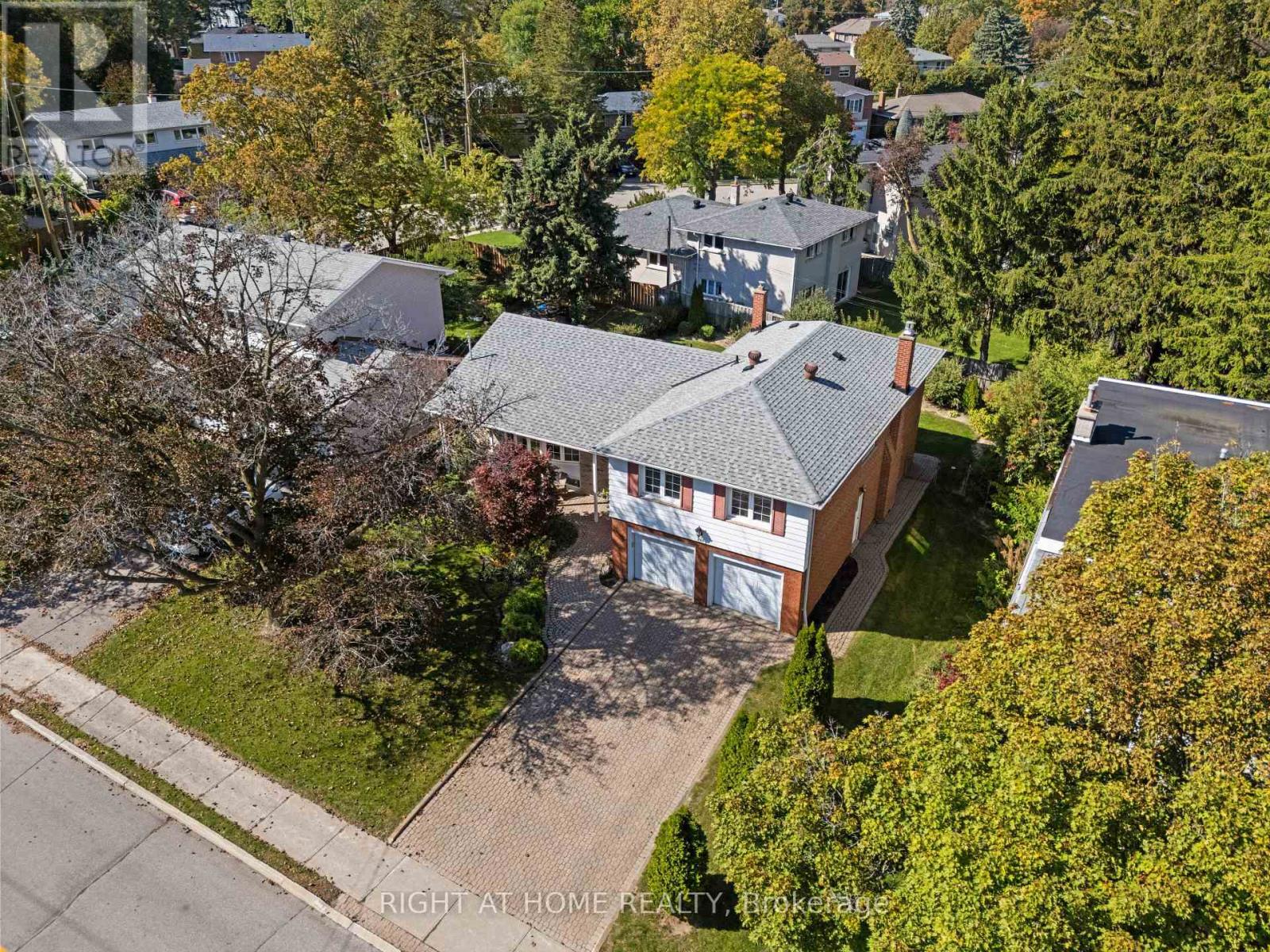 266 Newton Drive, Toronto, Ontario  M2M 2P6 - Photo 49 - C12488042