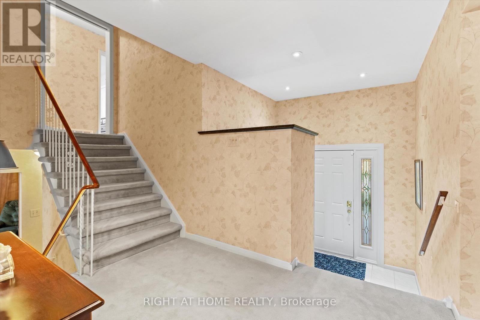 266 Newton Drive, Toronto, Ontario  M2M 2P6 - Photo 6 - C12488042