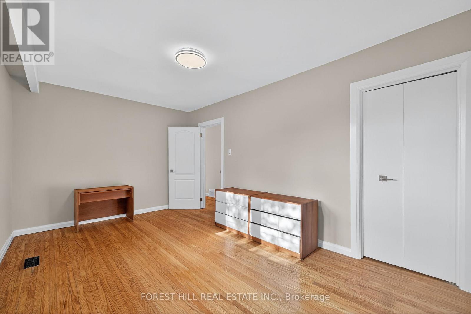 30 Goodview Road, Toronto, Ontario  M2J 2K5 - Photo 13 - C12488100