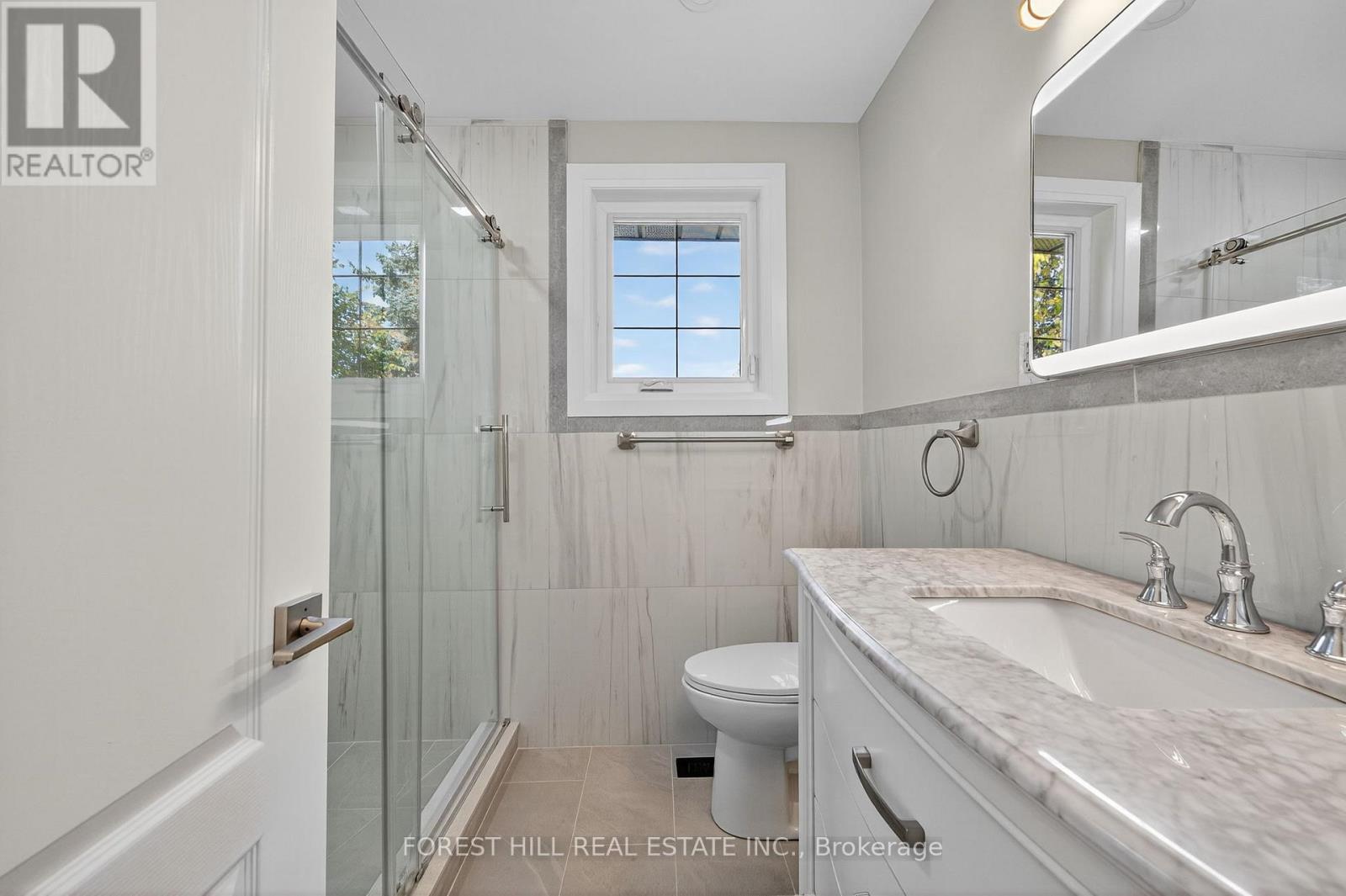 30 Goodview Road, Toronto, Ontario  M2J 2K5 - Photo 16 - C12488100