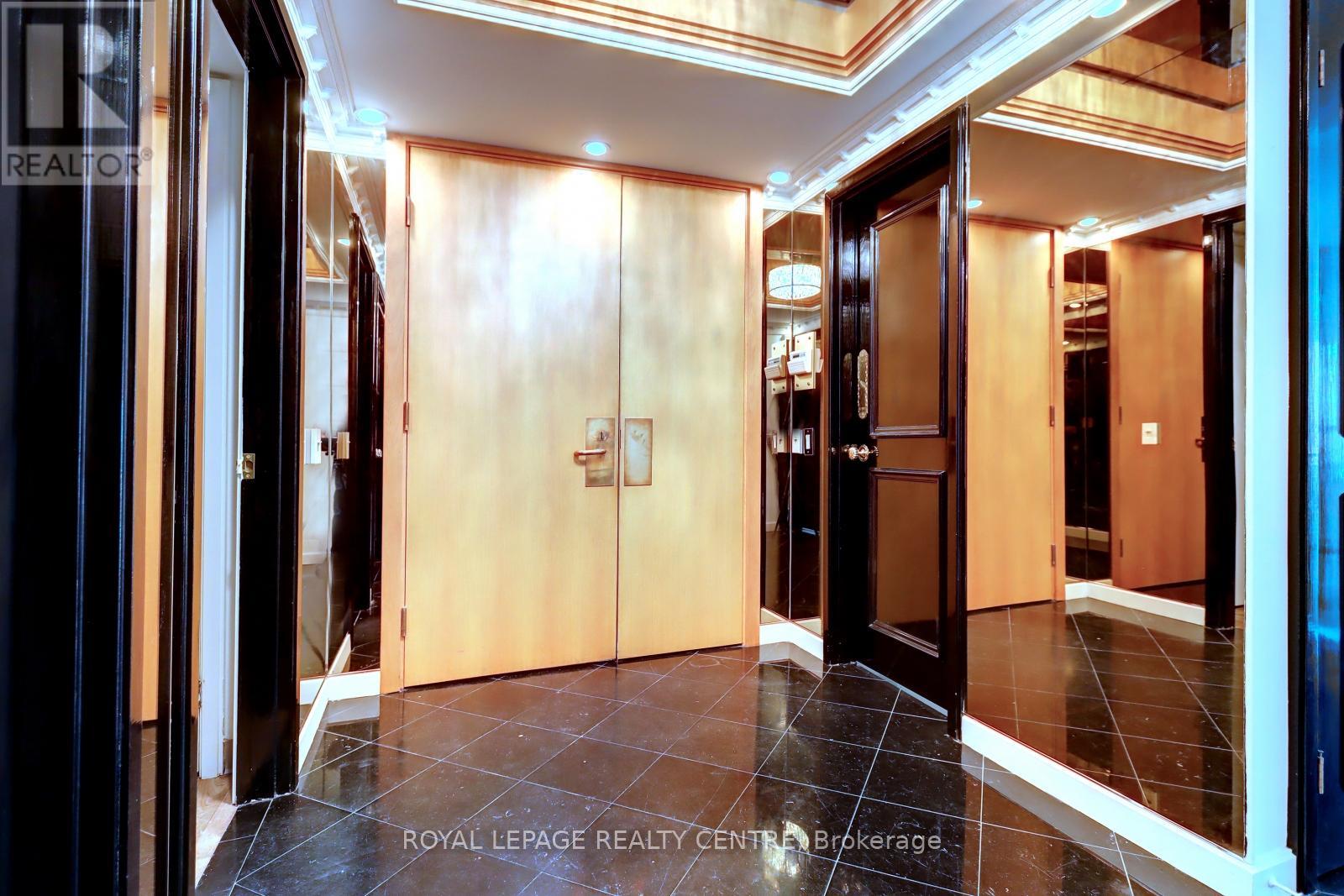 401w - 480 Queens Quay W, Toronto, Ontario  M5V 2Y5 - Photo 5 - C12488128