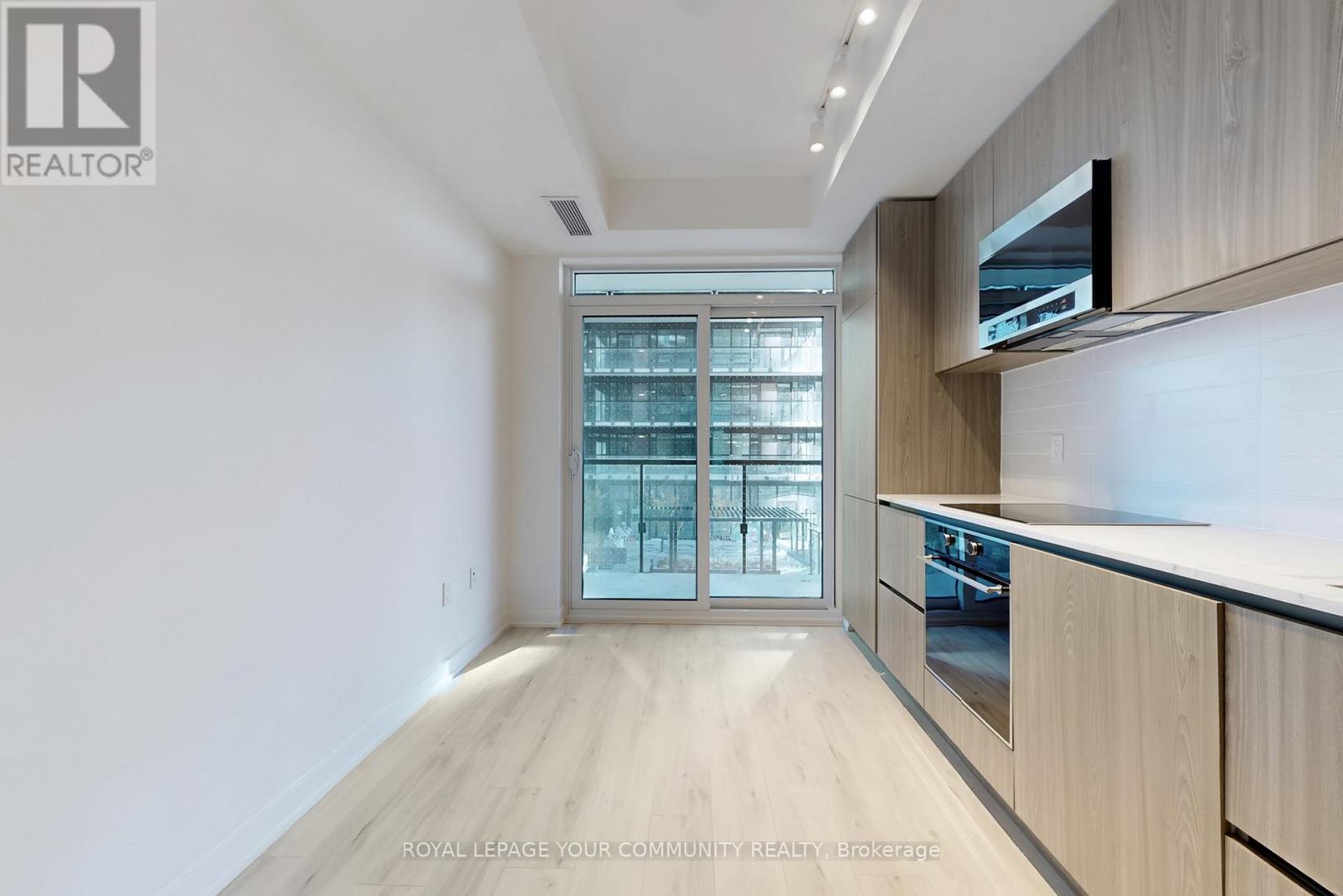 1007 - 110 Broadway Avenue, Toronto, Ontario  M4P 1V7 - Photo 4 - C12488152