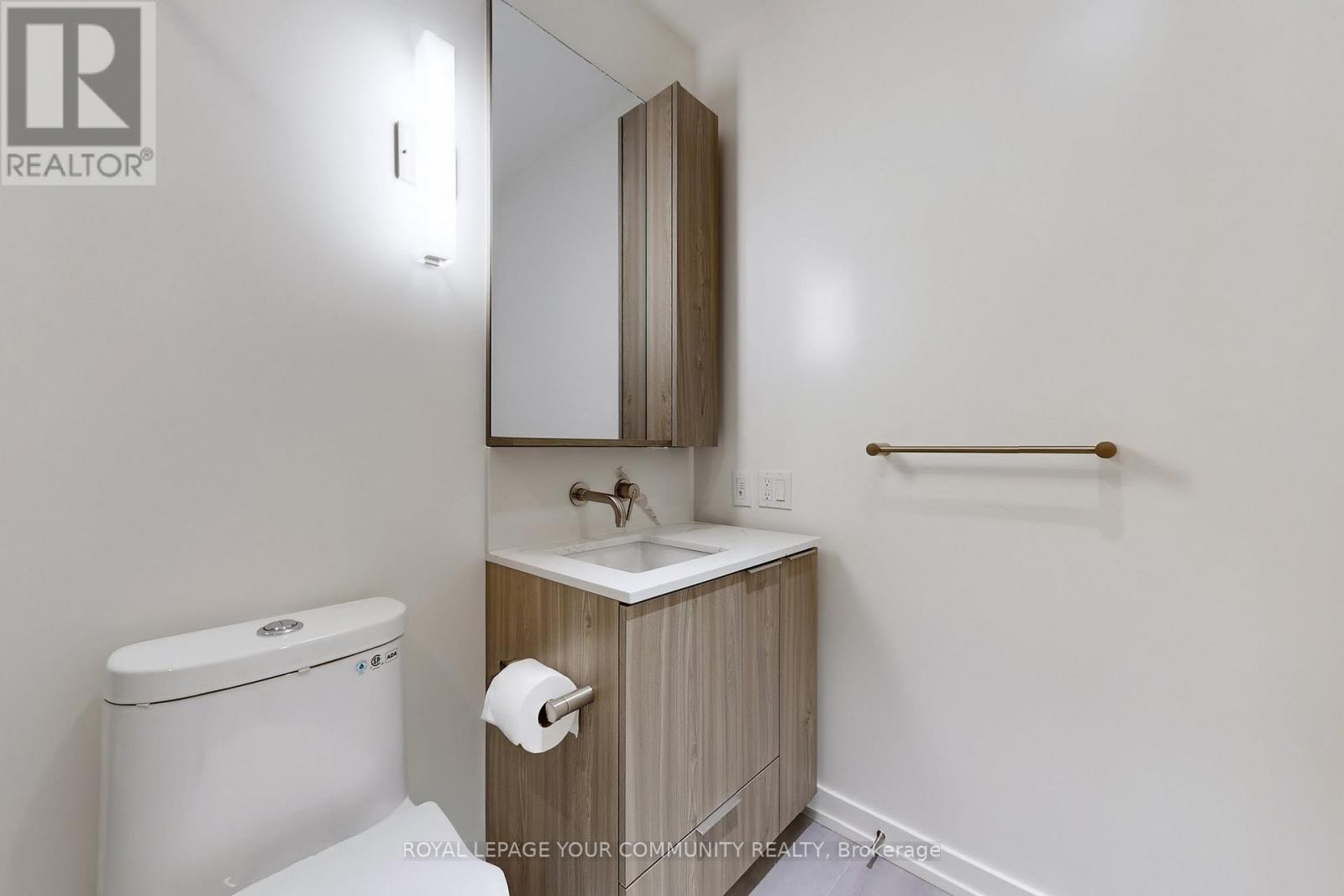 1007 - 110 Broadway Avenue, Toronto, Ontario  M4P 1V7 - Photo 9 - C12488152