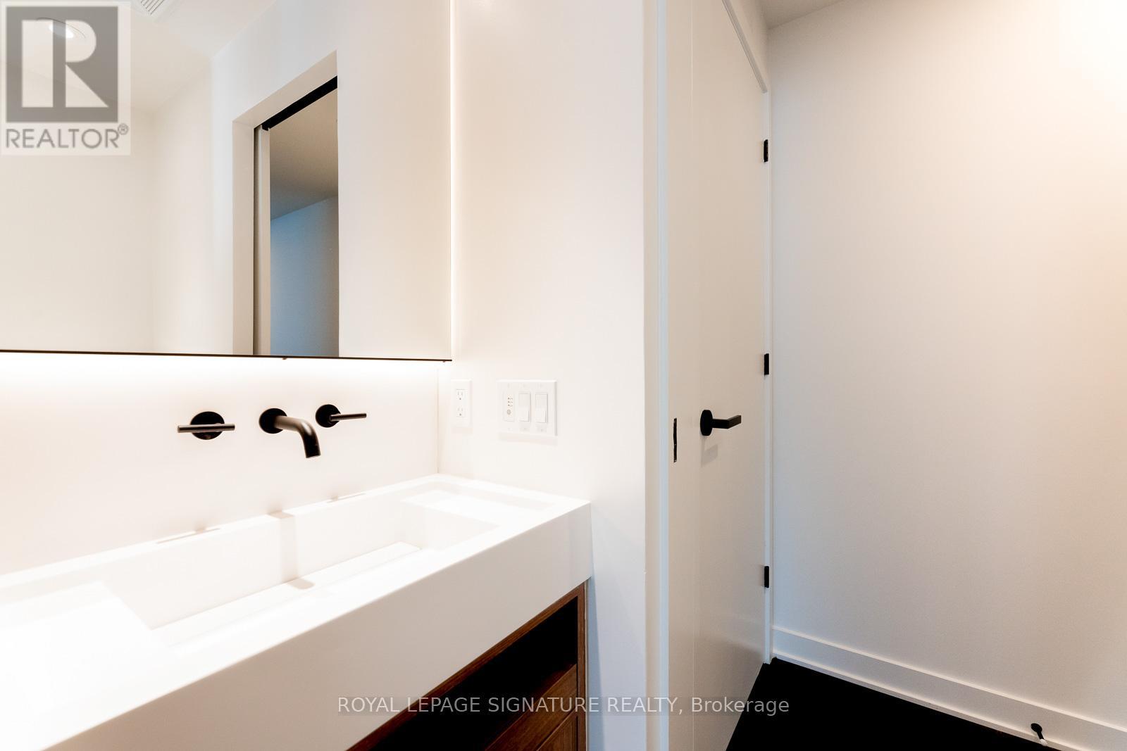 4207 - 55 Charles Street, Toronto, Ontario  M4Y 1S9 - Photo 27 - C12488156