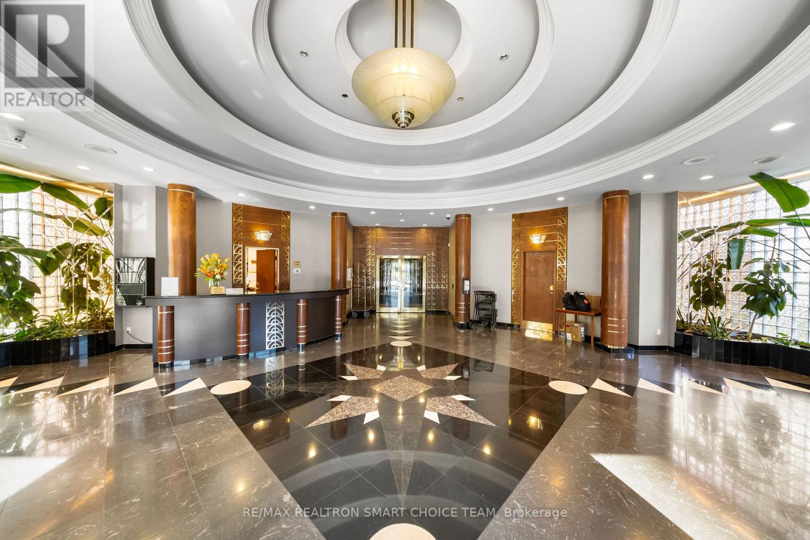 1211 - 28 Hollywood Avenue, Toronto (Willowdale East), Ontario  M2N 6S4 - Photo 3 - C12488208