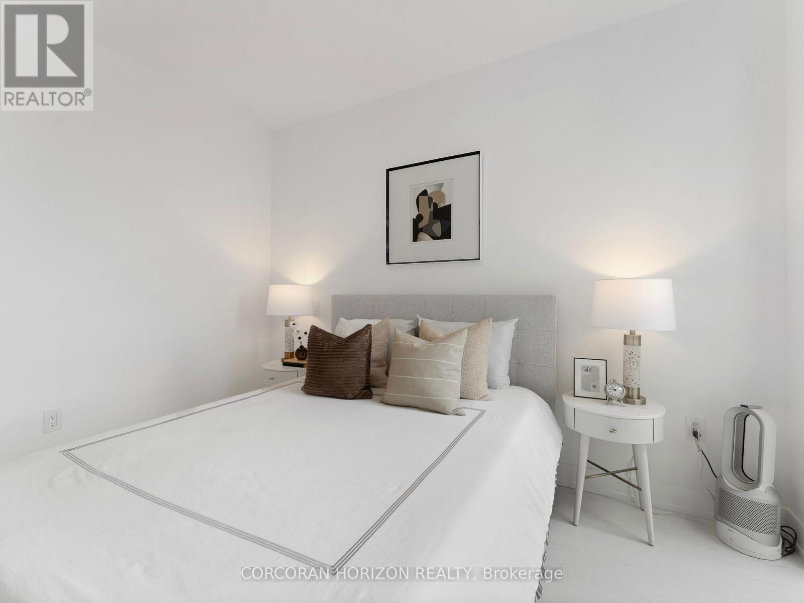 221 - 30 Inn On The Park Drive, Toronto, Ontario  M3C 0P7 - Photo 22 - C12488252