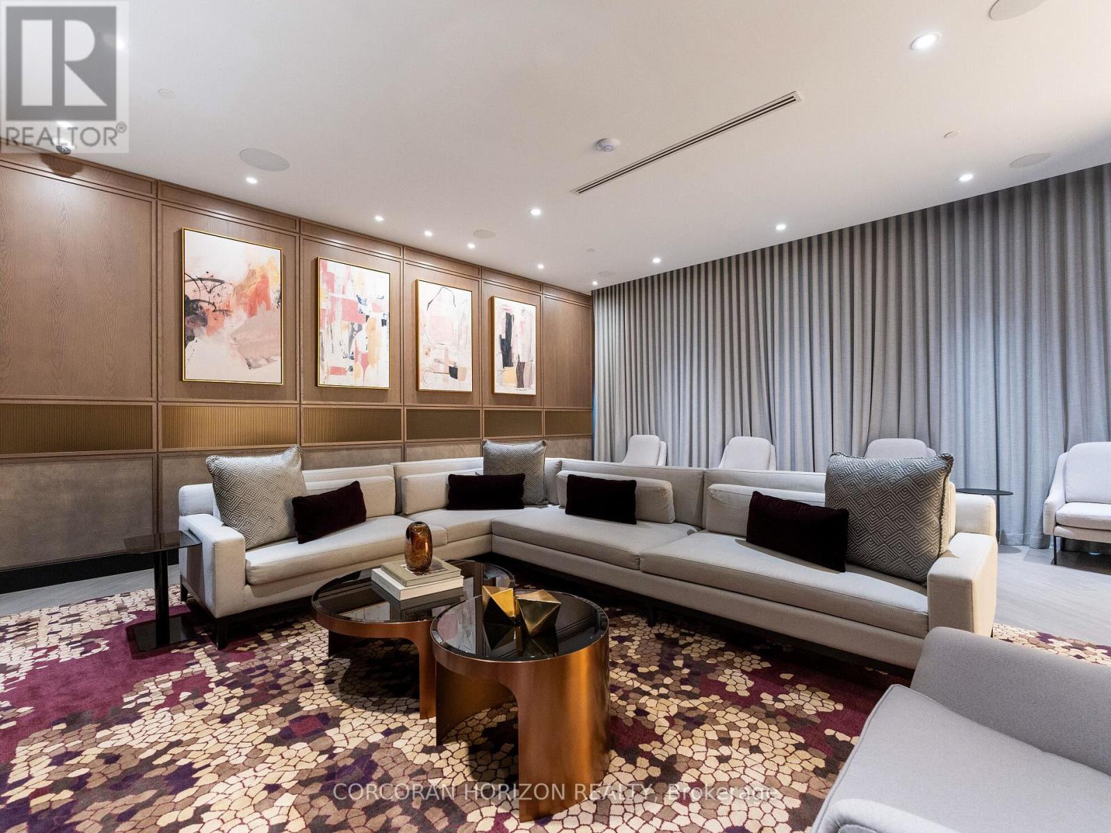 221 - 30 Inn On The Park Drive, Toronto, Ontario  M3C 0P7 - Photo 42 - C12488252