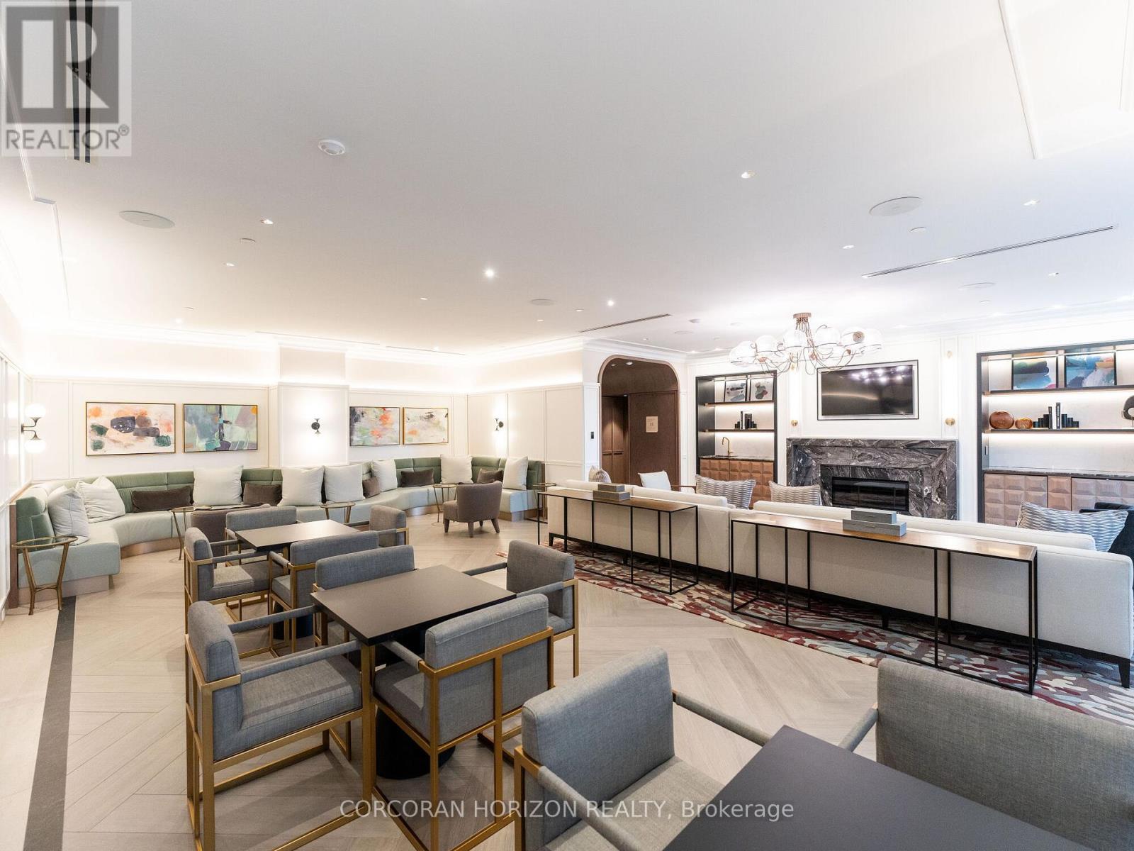 221 - 30 Inn On The Park Drive, Toronto, Ontario  M3C 0P7 - Photo 43 - C12488252