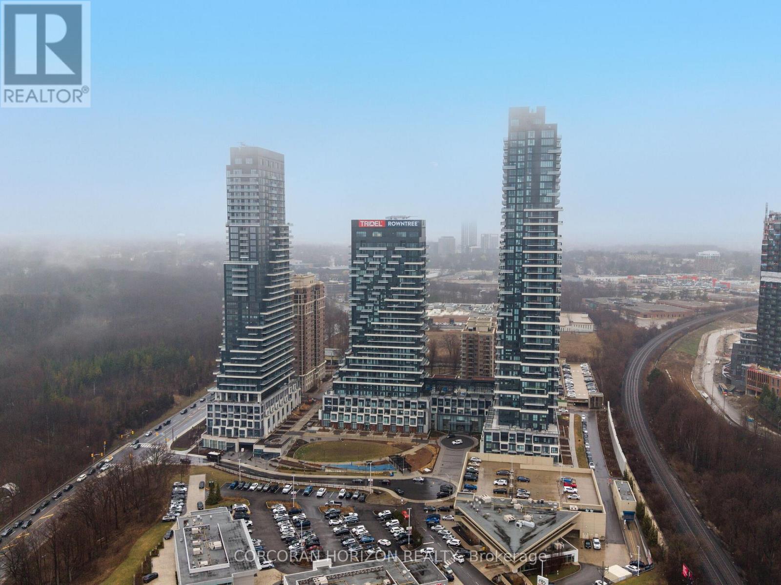 221 - 30 Inn On The Park Drive, Toronto, Ontario  M3C 0P7 - Photo 48 - C12488252