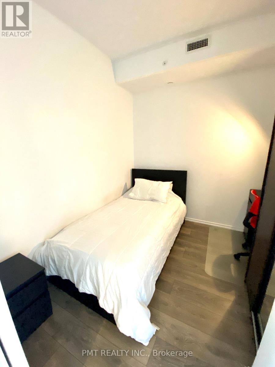 2711 - 125 Peter Street, Toronto, Ontario  M5V 2G9 - Photo 7 - C12488268