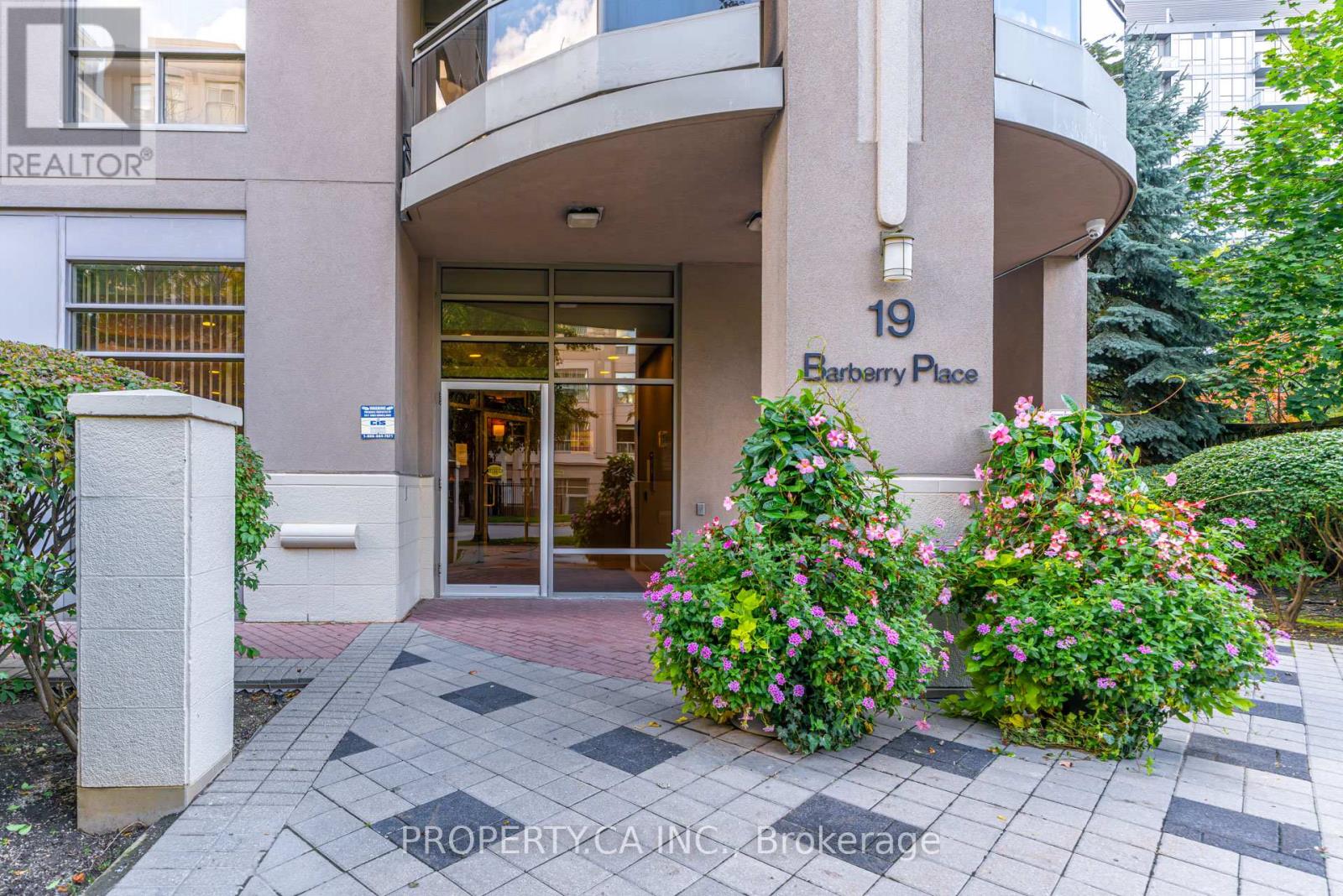 615 - 19 Barberry Place, Toronto, Ontario  M2K 3E3 - Photo 3 - C12488308