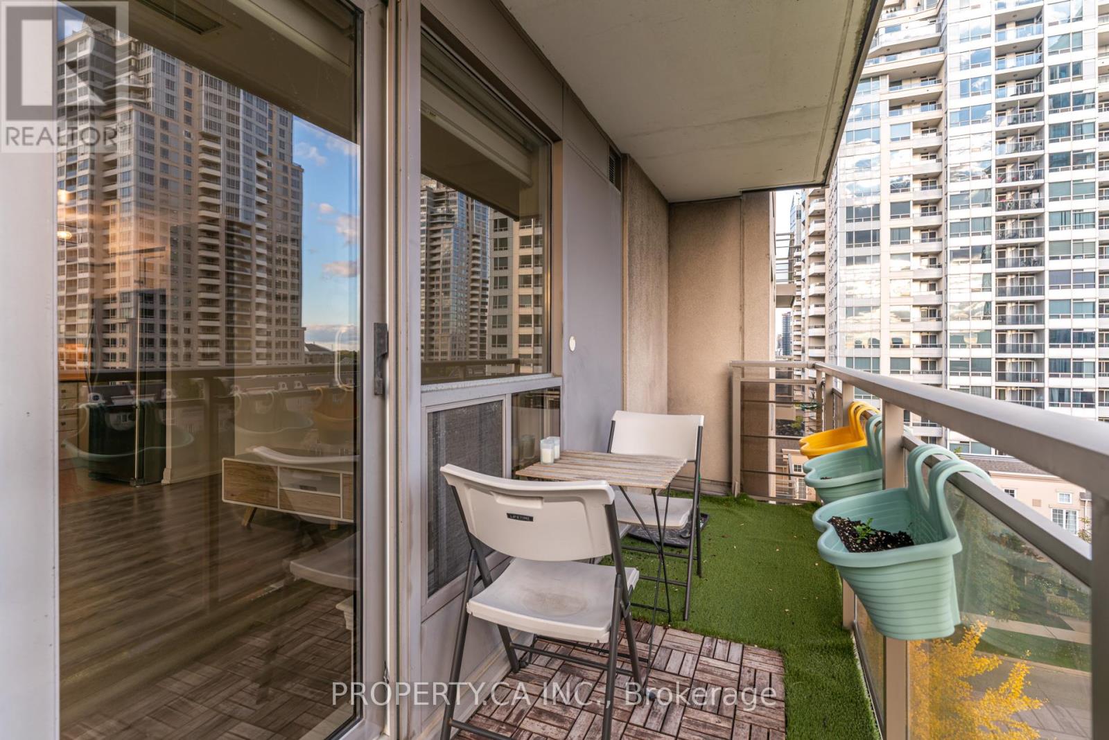 615 - 19 Barberry Place, Toronto, Ontario  M2K 3E3 - Photo 35 - C12488308