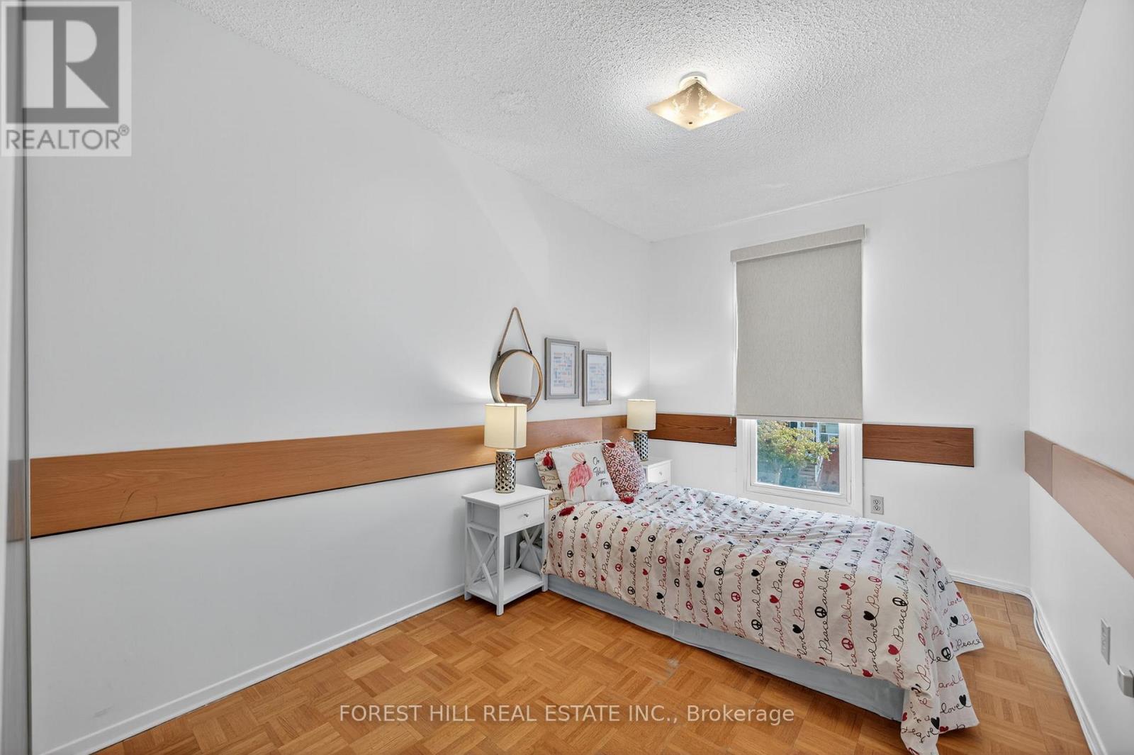 38 Carnival Court, Toronto (Westminster-Branson), Ontario  M2R 3T8 - Photo 13 - C12488332