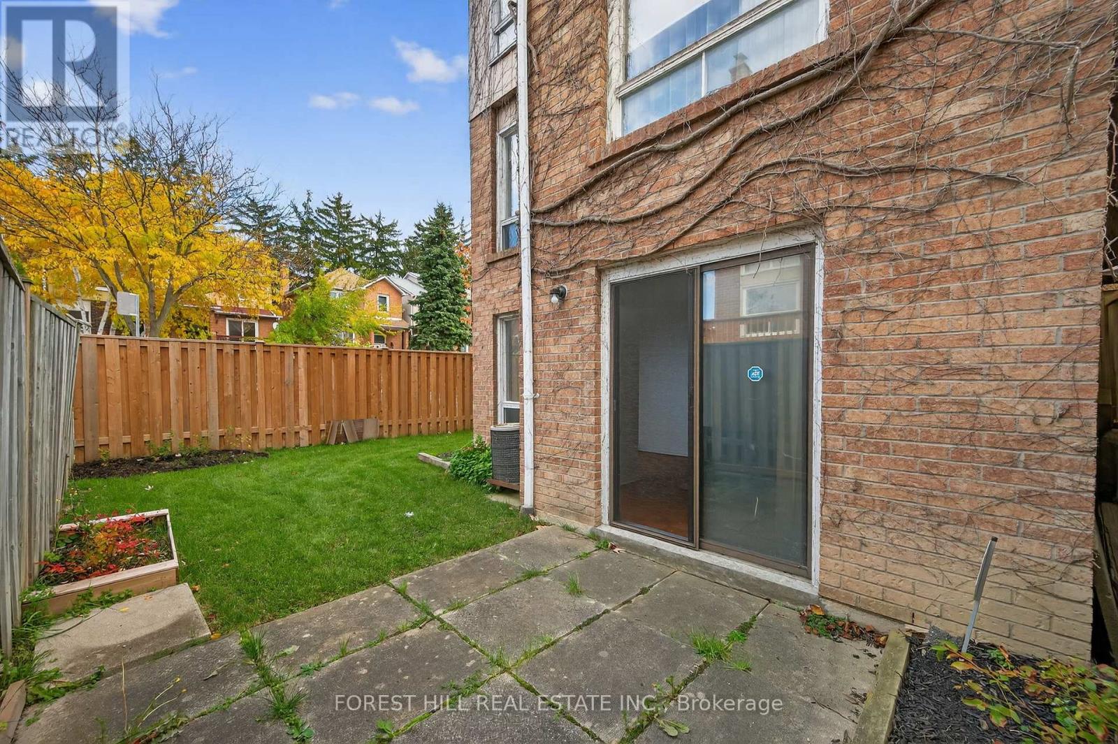 38 Carnival Court, Toronto (Westminster-Branson), Ontario  M2R 3T8 - Photo 23 - C12488332