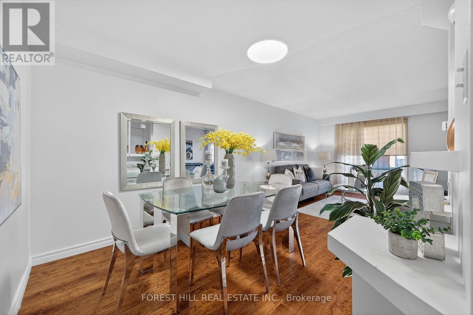 38 Carnival Court, Toronto (Westminster-Branson), Ontario  M2R 3T8 - Photo 6 - C12488332