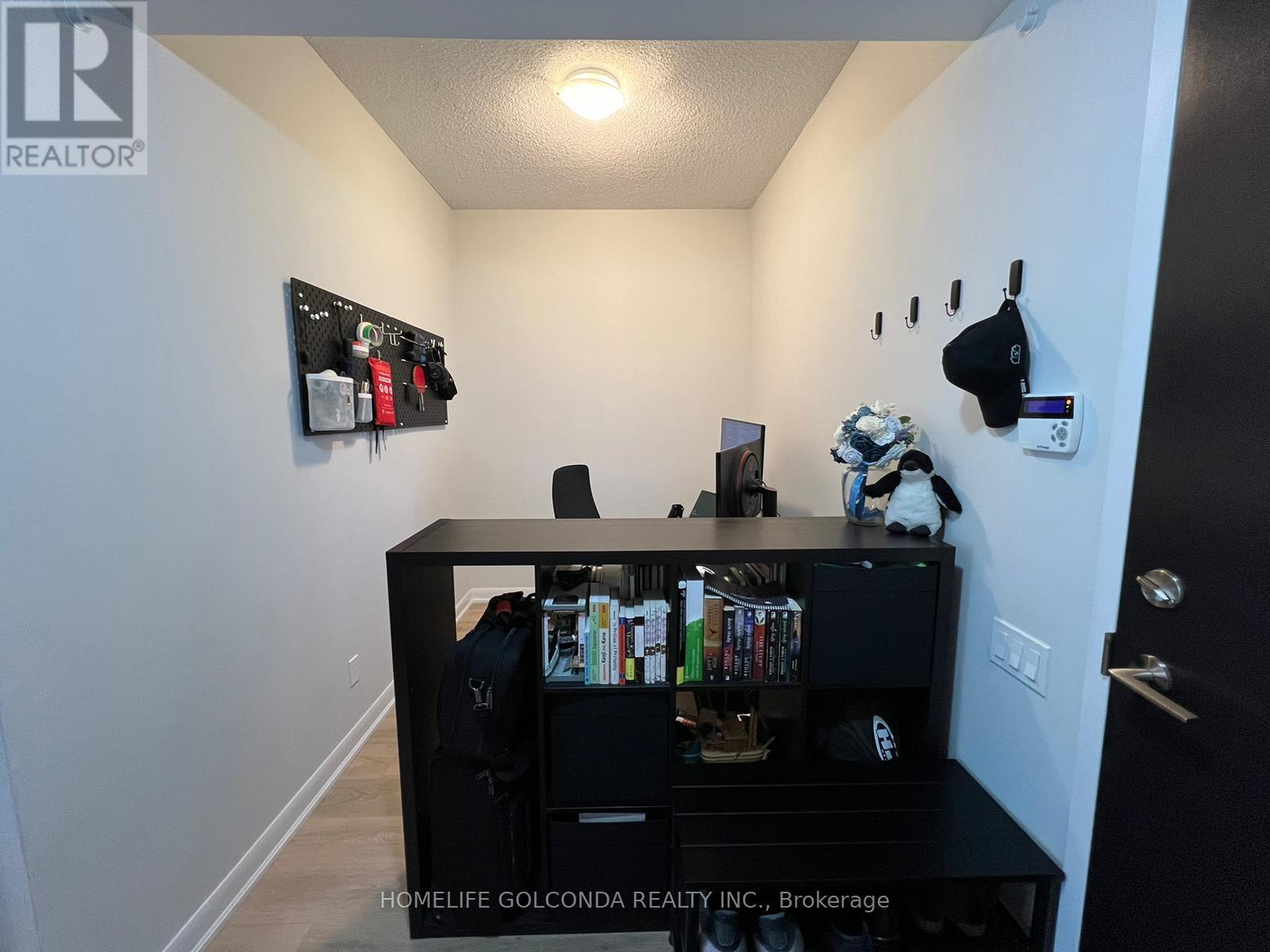 102 - 5168 Yonge Street, Toronto, Ontario  M2N 0G1 - Photo 5 - C12488340