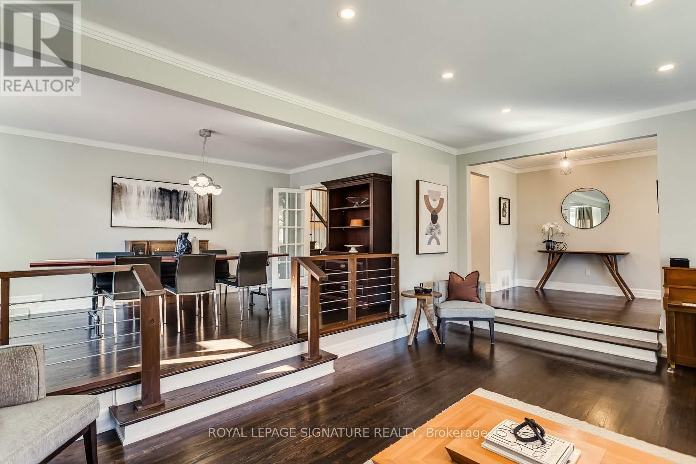 8 Bonnacord Drive, Toronto (Clanton Park), Ontario  M3H 3G5 - Photo 8 - C12488350