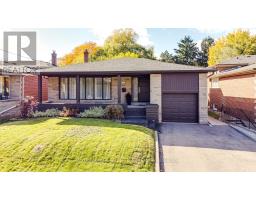 8 BONNACORD DRIVE, Toronto, Ontario