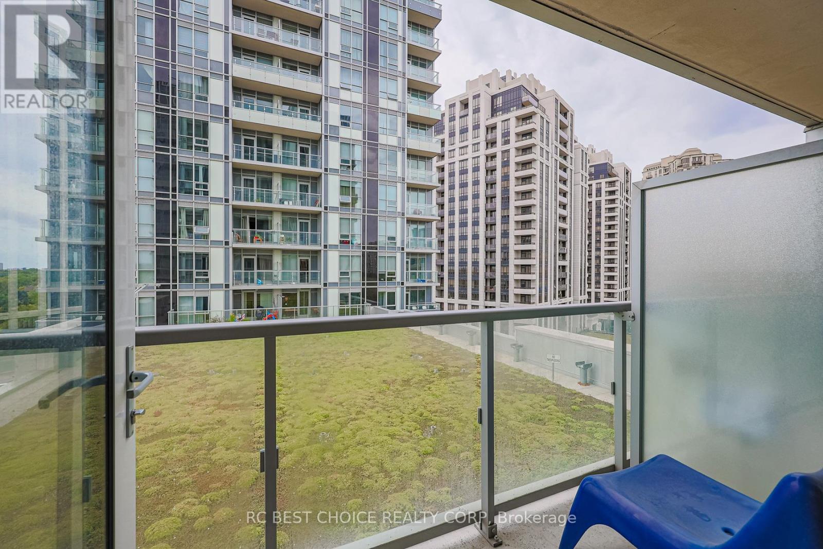 1031 - 120 Harrison Garden Boulevard, Toronto, Ontario  M2N 0C2 - Photo 18 - C12488396