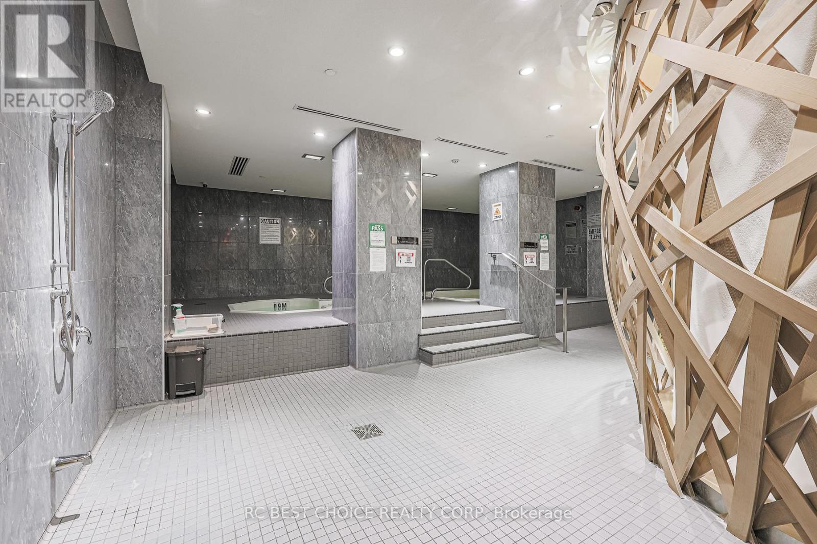 1031 - 120 Harrison Garden Boulevard, Toronto, Ontario  M2N 0C2 - Photo 29 - C12488396