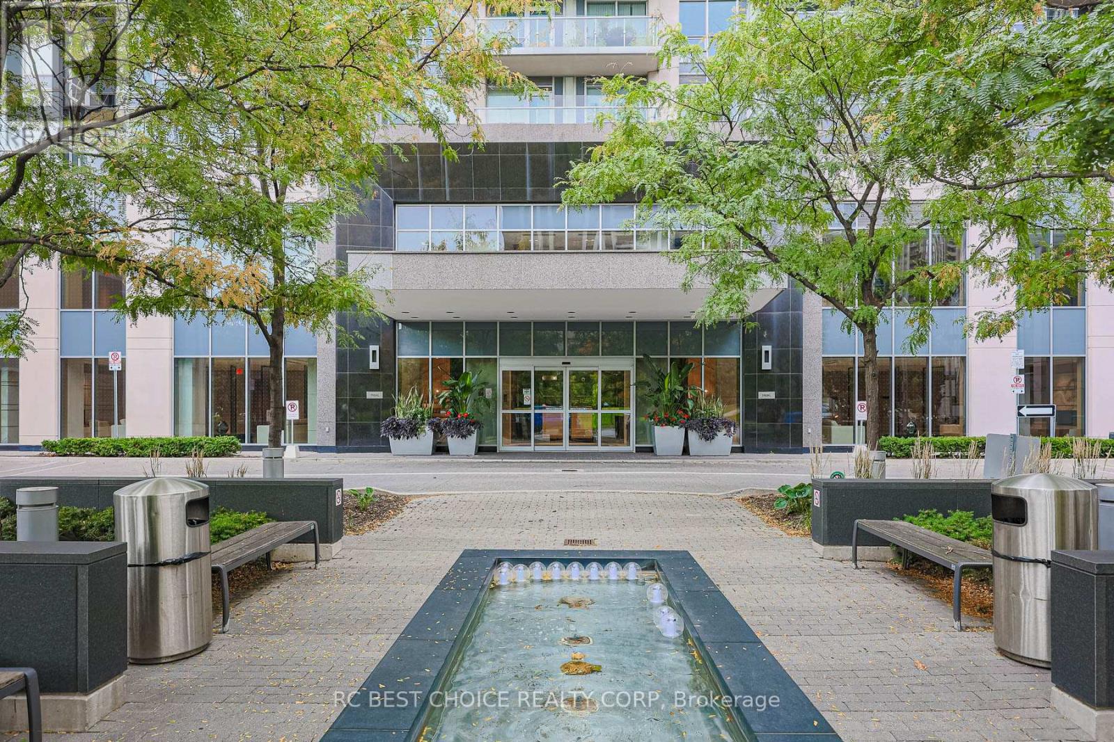 1031 - 120 Harrison Garden Boulevard, Toronto, Ontario  M2N 0C2 - Photo 3 - C12488396