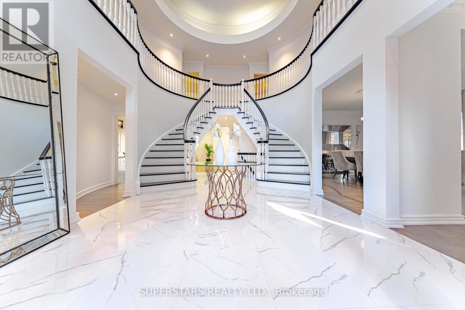 42 Grangemill Crescent, Toronto, Ontario  M3B 2J2 - Photo 1 - C12488426