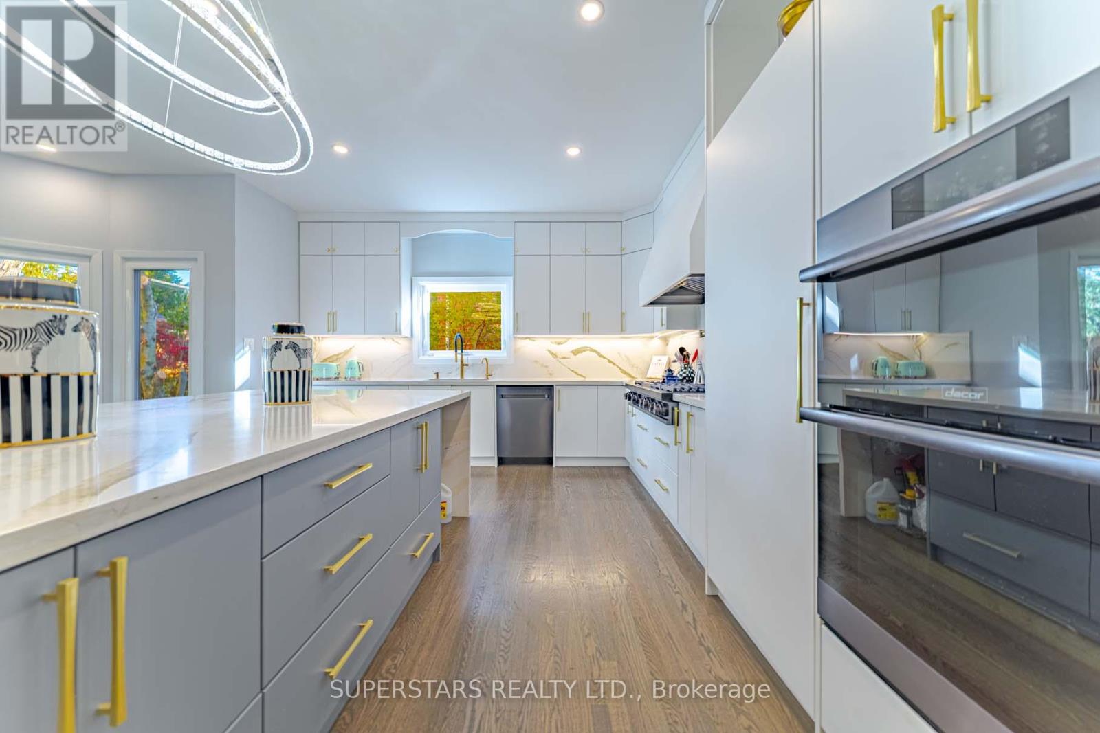 42 Grangemill Crescent, Toronto, Ontario  M3B 2J2 - Photo 13 - C12488426