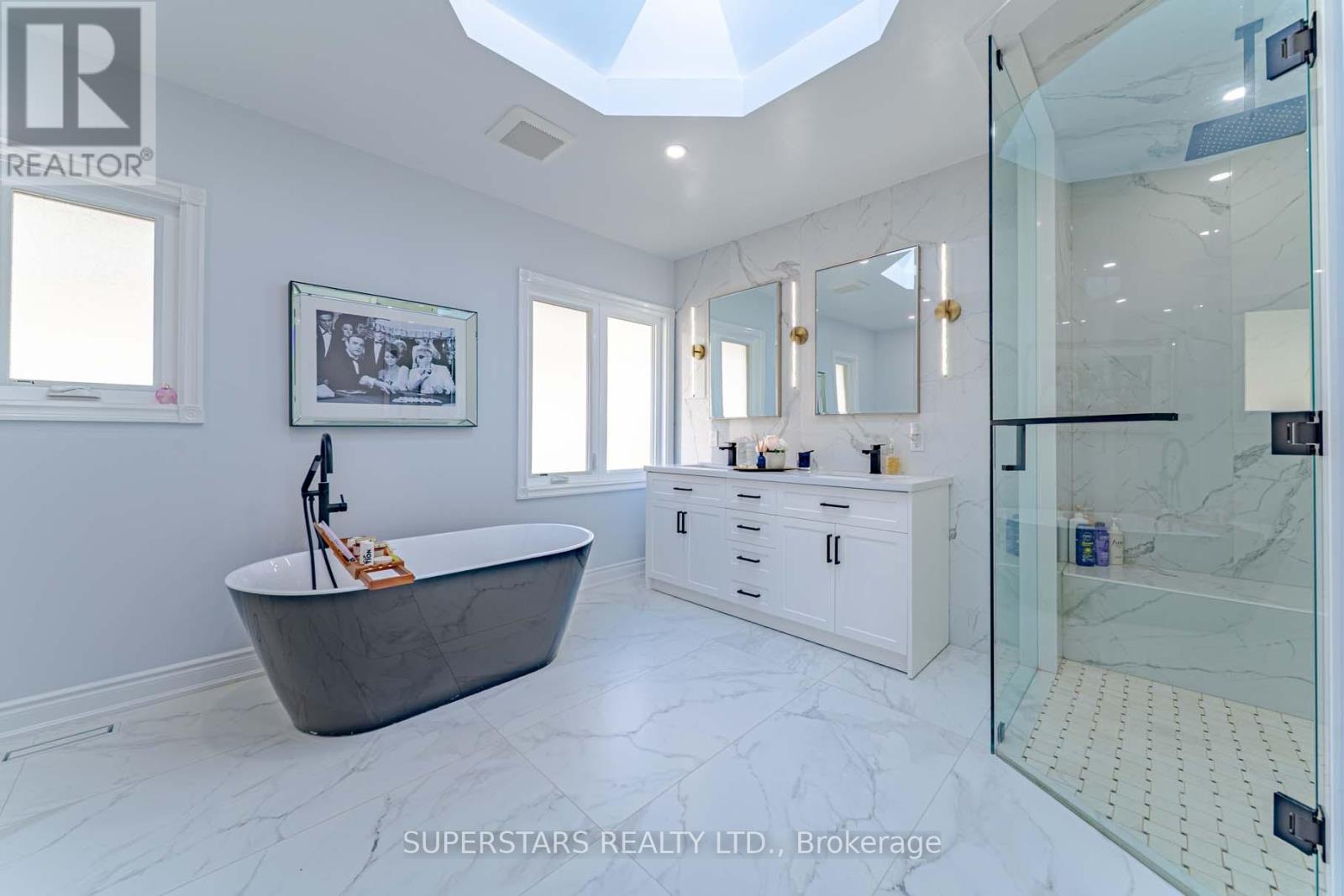 42 Grangemill Crescent, Toronto, Ontario  M3B 2J2 - Photo 23 - C12488426