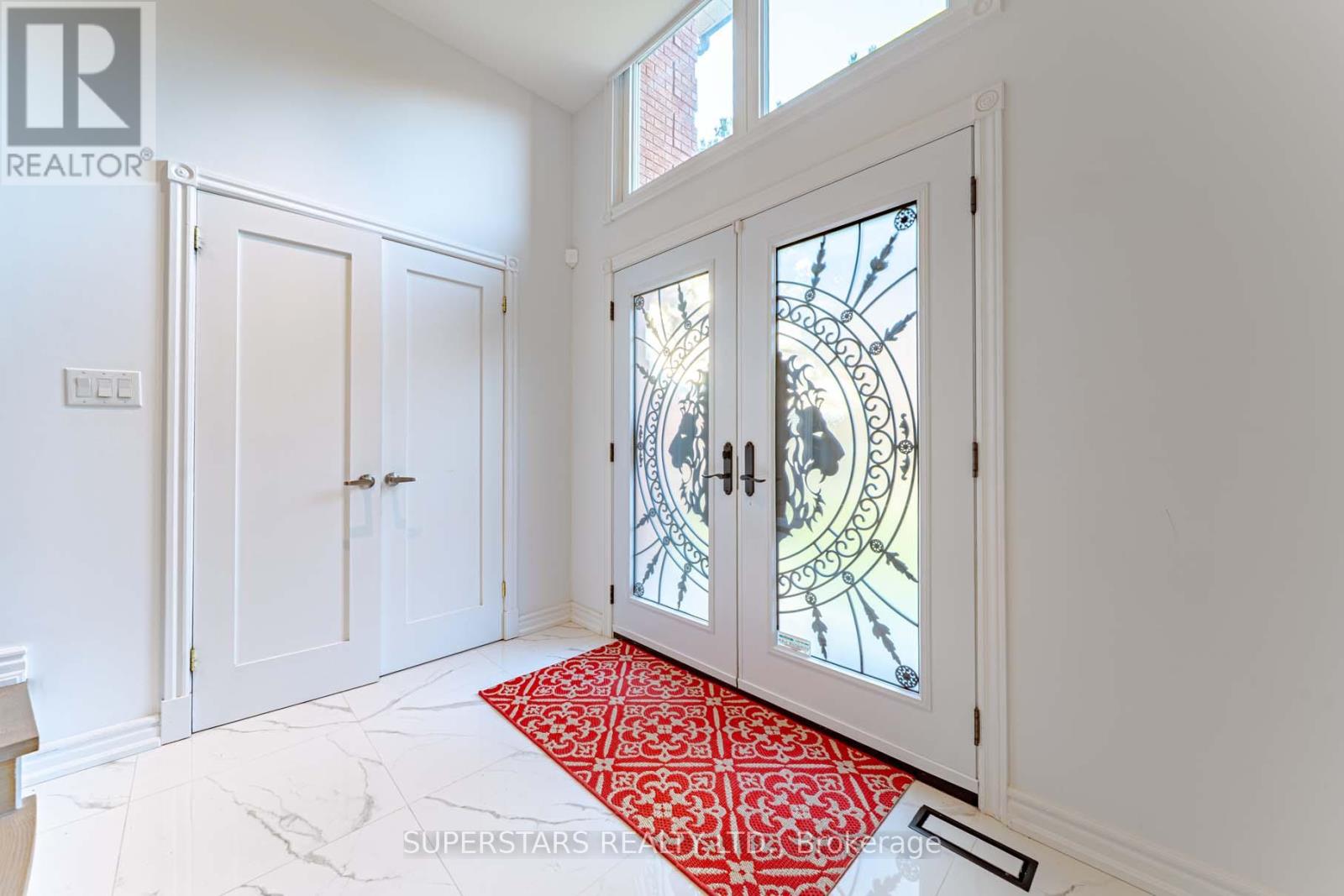 42 Grangemill Crescent, Toronto, Ontario  M3B 2J2 - Photo 4 - C12488426