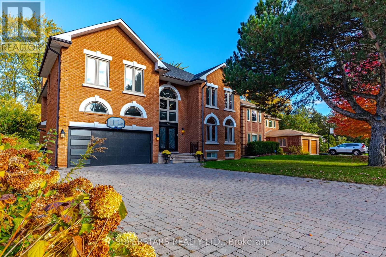 42 Grangemill Crescent, Toronto, Ontario  M3B 2J2 - Photo 49 - C12488426