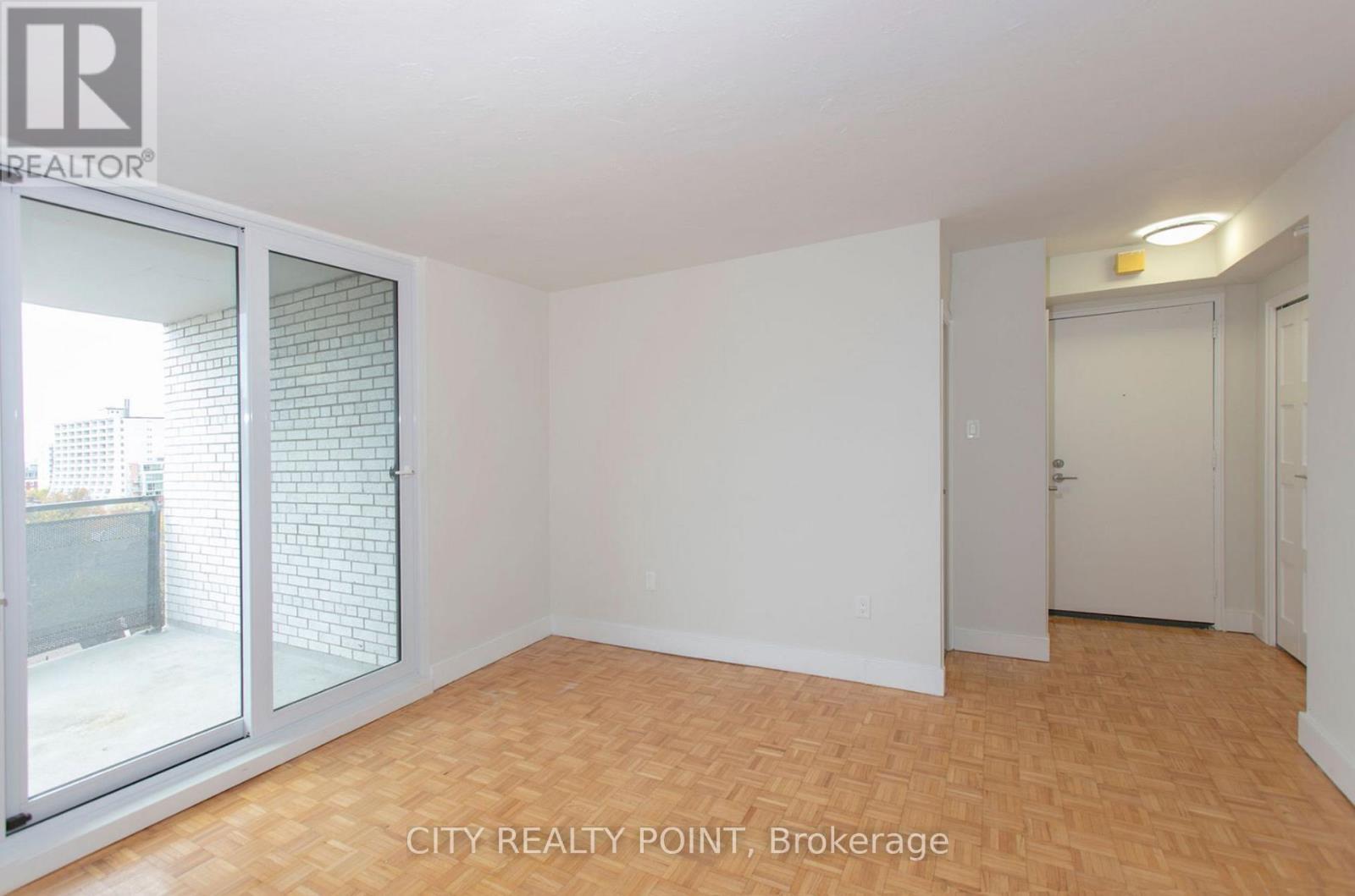 402 - 485 Huron Street, Toronto, Ontario  M5R 2R5 - Photo 4 - C12488502
