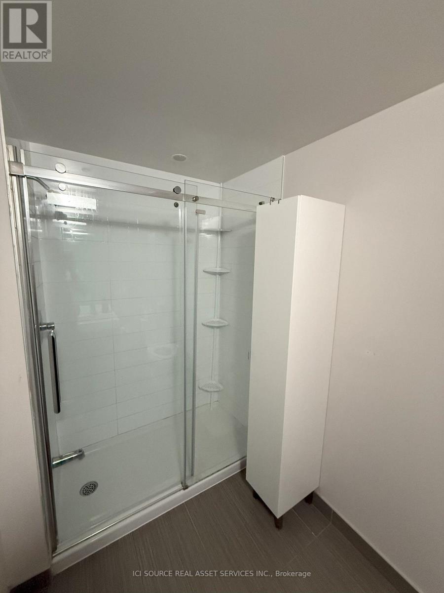 210 - 62 Forest Manor Road, Toronto, Ontario  M2J 0B6 - Photo 16 - C12488526