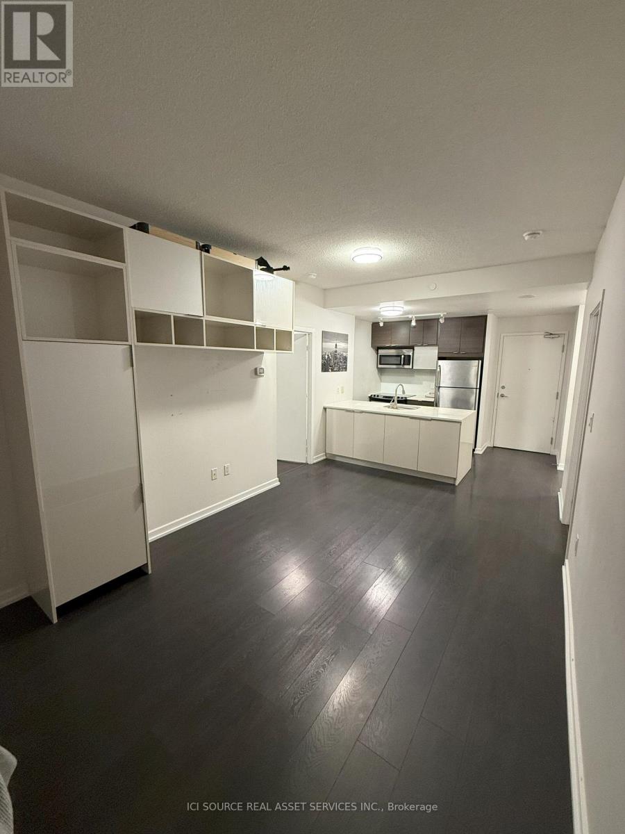 210 - 62 Forest Manor Road, Toronto, Ontario  M2J 0B6 - Photo 4 - C12488526