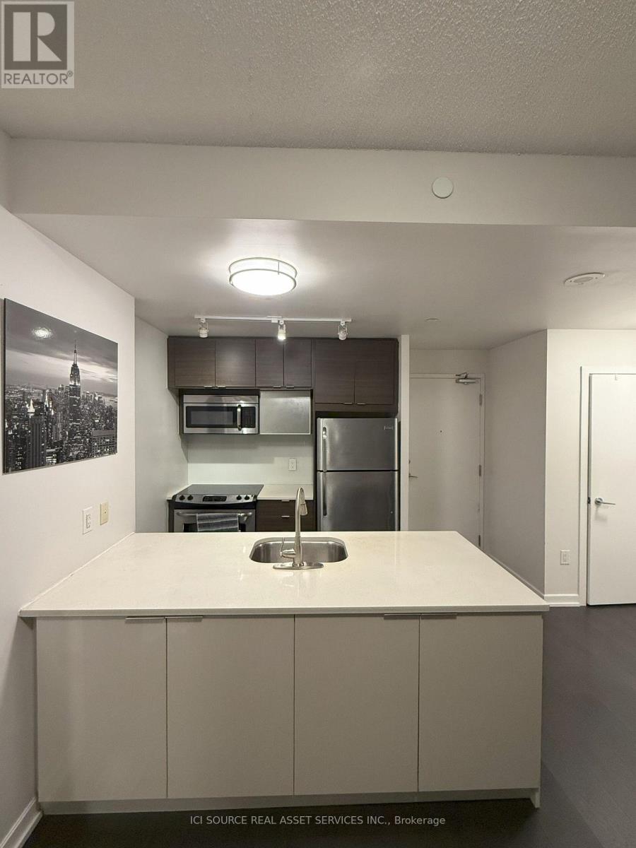 210 - 62 Forest Manor Road, Toronto, Ontario  M2J 0B6 - Photo 5 - C12488526