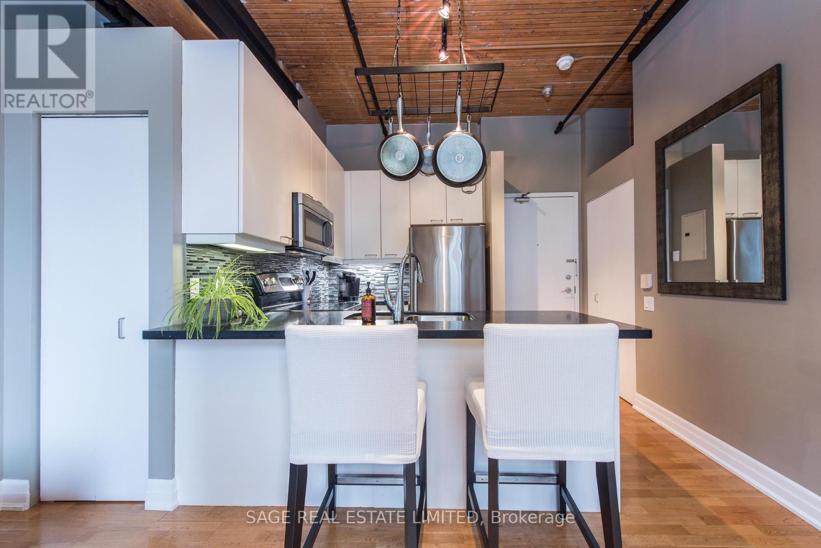 504 - 781 King Street W, Toronto, Ontario  M5V 1N4 - Photo 17 - C12488560