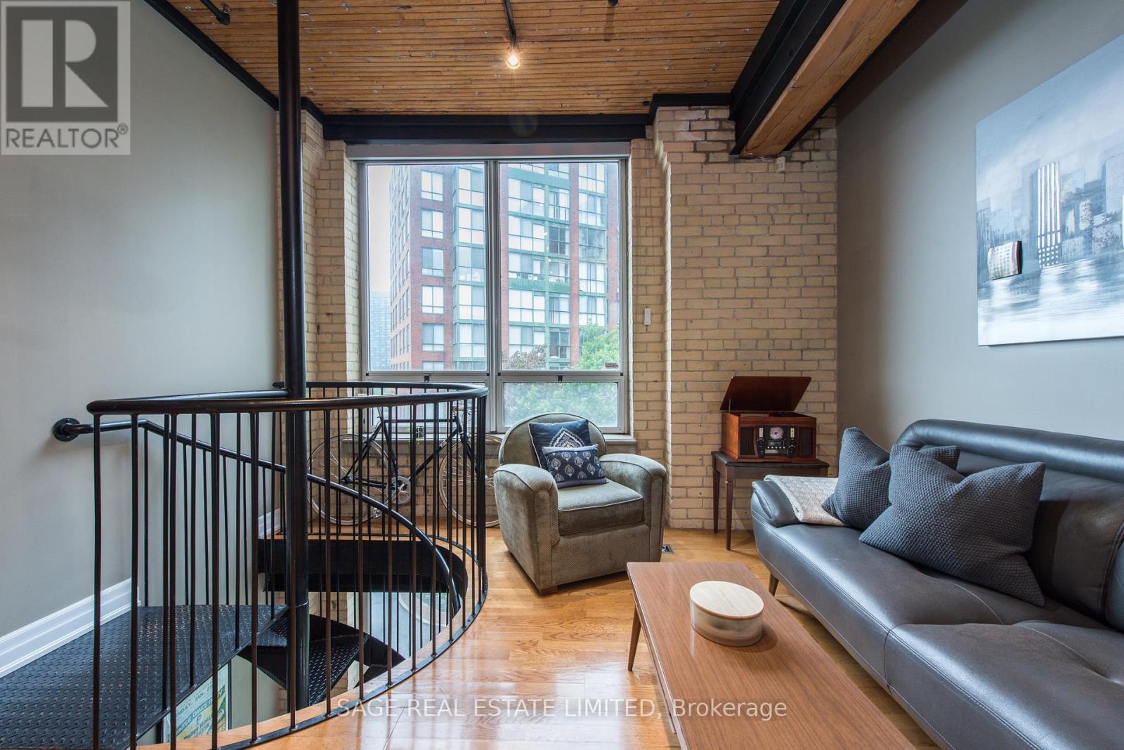 504 - 781 King Street W, Toronto, Ontario  M5V 1N4 - Photo 8 - C12488560