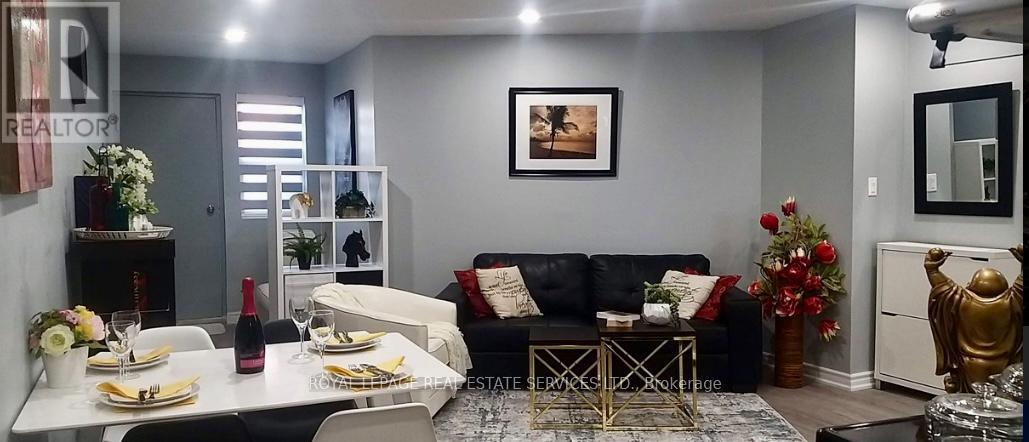 894 College Street, Toronto (Palmerston-Little Italy), Ontario  M6H 1A4 - Photo 13 - C12488610