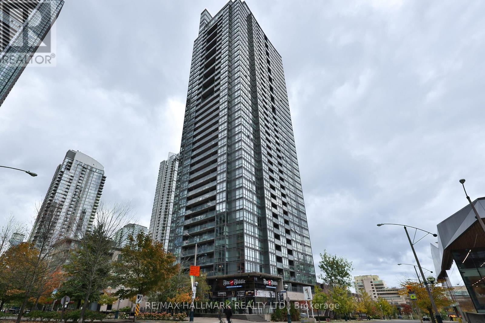 2503 - 15 FORT YORK BOULEVARD, Toronto, Ontario