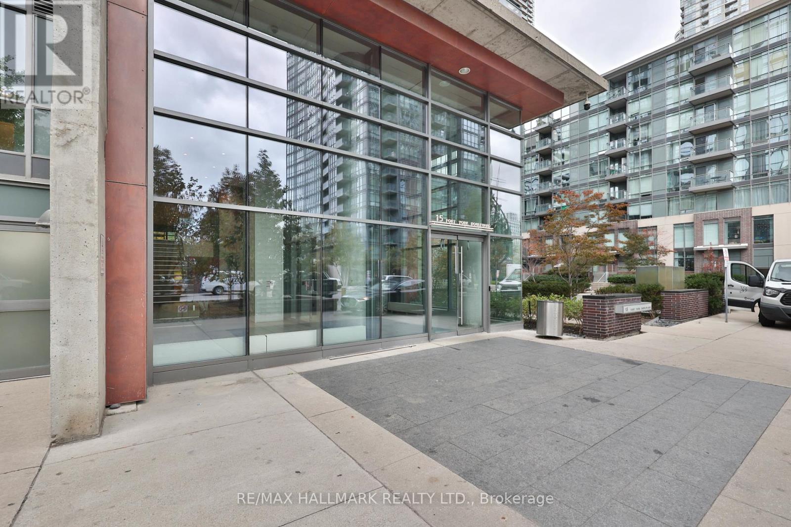 2503 - 15 Fort York Boulevard, Toronto (Waterfront Communities), Ontario  M5V 3Y4 - Photo 27 - C12488618