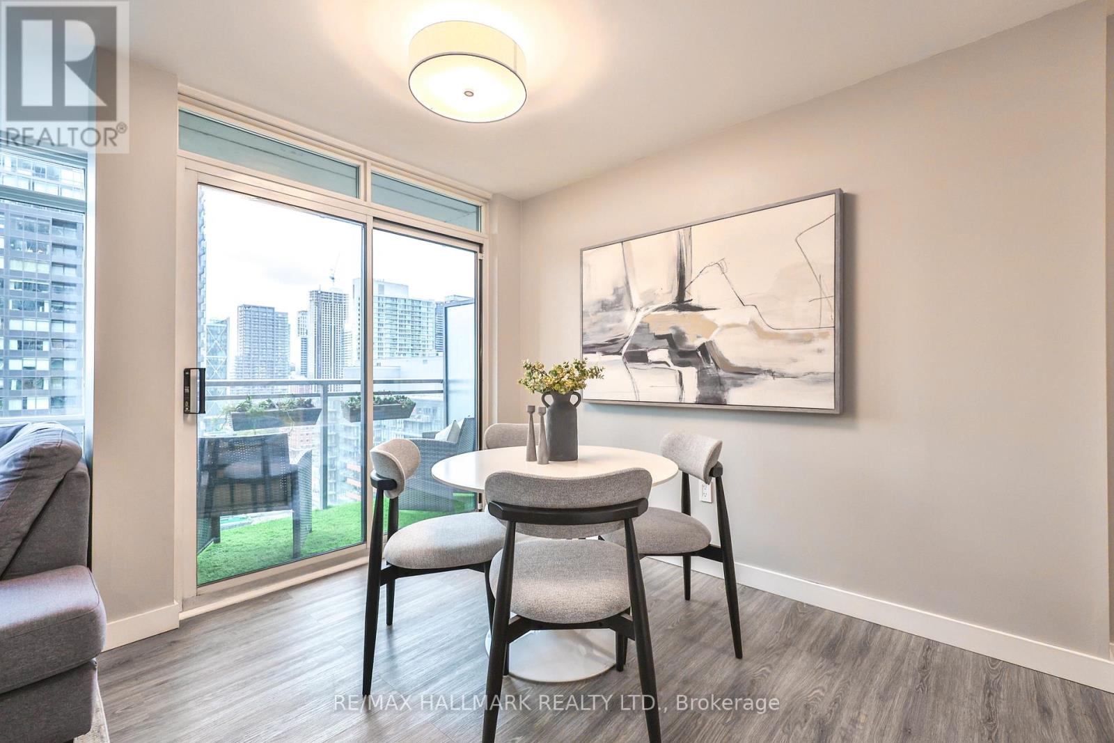 2503 - 15 Fort York Boulevard, Toronto (Waterfront Communities), Ontario  M5V 3Y4 - Photo 6 - C12488618