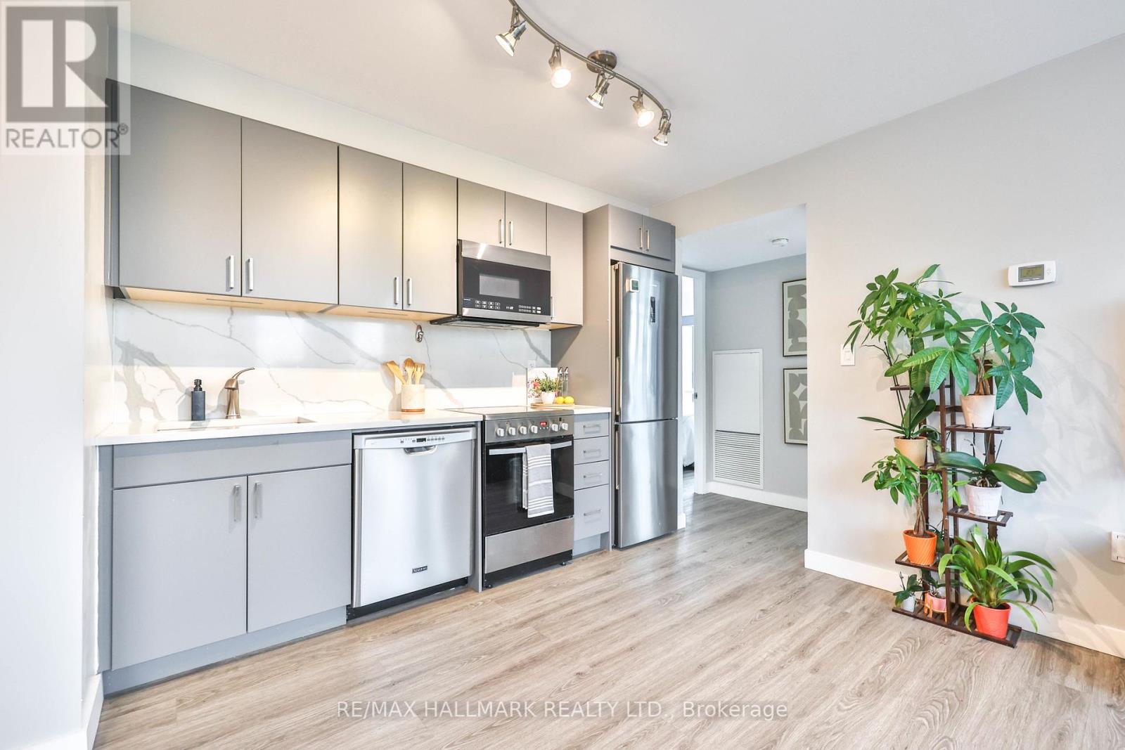 2503 - 15 Fort York Boulevard, Toronto (Waterfront Communities), Ontario  M5V 3Y4 - Photo 7 - C12488618